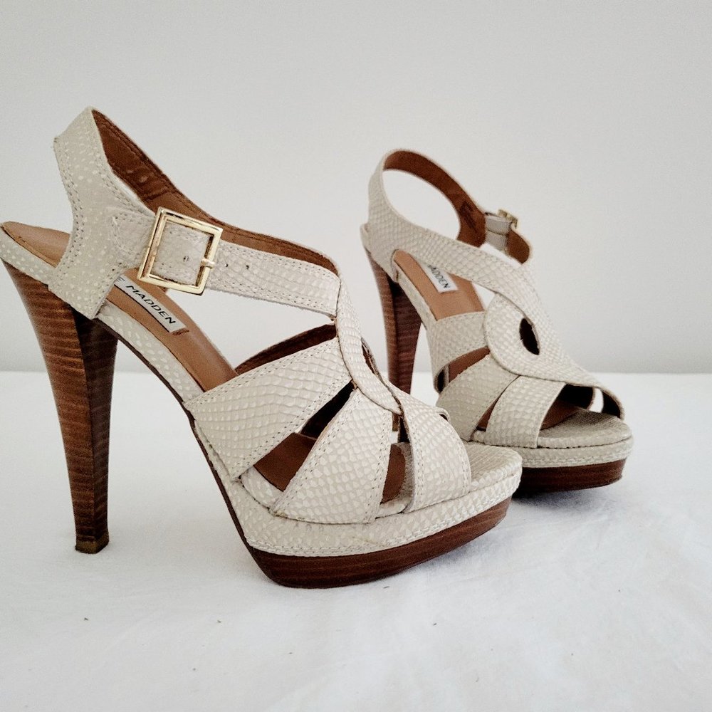 Steven  Madden Heels. Size 8